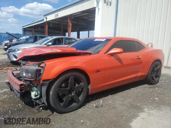 2011 Chevrolet Camaro 2SS with VIN 2G1FT1EW8B9115581, listed as a Copart auction lot 51953975 with 125,701 mi miles and Salvage Title. Bid and sale history available at DreamBid. Image 1.