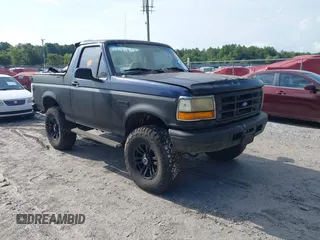 1995 Ford Bronco Custom with VIN 1FMEU15H8SLB07406, listed as a IAAI auction lot 42630795 with Not provided miles and . Bid and sale history available at DreamBid. Image 1.