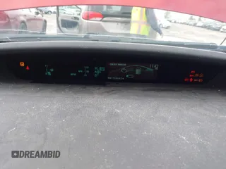 2015 Toyota Prius Four z VIN JTDKN3DU5F0460868, wystawiony jako IAAI lot #42182030 z przebiegiem 238 681 mil mil oraz . Historia ofert i sprzedaży dostępna na DreamBid. Obrazek 7.