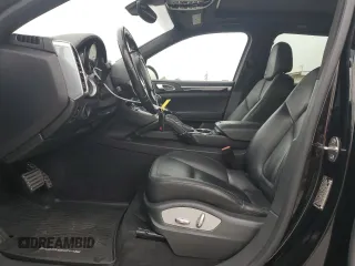 2013 Porsche Cayenne S Hybrid z VIN WP1AE2A26DLA16109, wystawiony jako Copart lot #59984335 z przebiegiem 117 939 mil mil oraz Czysty tytuł • Clean title. Historia ofert i sprzedaży dostępna na DreamBid. Obrazek 7.