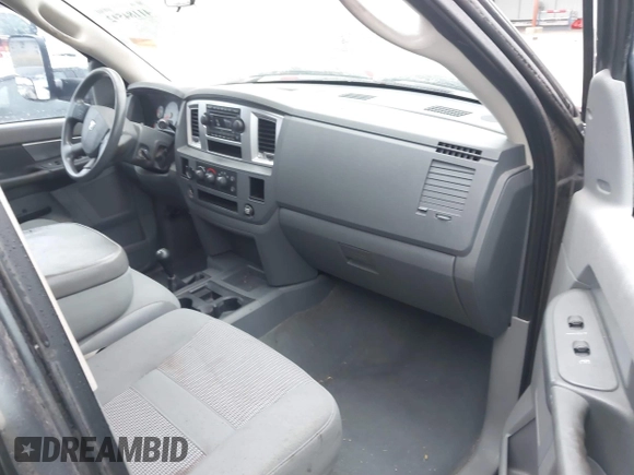 2007 Dodge Ram 2500 SLT with VIN 1D7KS28D77J589595, listed as a IAAI auction lot 41184592 with 166,490 mi miles. Bid and sale history available at carsss.com. Image 5.