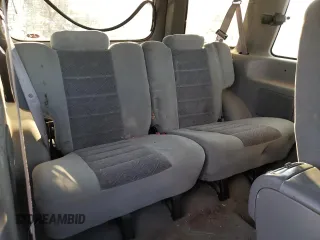 1998 Ford Explorer Sport z VIN 1FMYU24E7WUC67478, wystawiony jako Copart lot #74625604 z przebiegiem 239 888 mil mil oraz Szkoda całkowita • Salvage title. Historia ofert i sprzedaży dostępna na DreamBid. Obrazek 11.