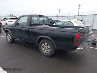 2000 Nissan Frontier 2WD XE with VIN 1N6DD21S5YC399416, listed as a IAAI auction lot 41573002 with 158,198 mi miles. Bid and sale history available at carsss.com. Image 3.