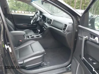 2020 Kia Sportage EX with VIN KNDPN3AC3L7658403, listed as a IAAI auction lot 42485473 with 38,601 mi miles and . Bid and sale history available at DreamBid. Image 5.