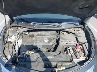 2015 Nissan Altima 2.5 S with VIN 1N4AL3AP4FC276056, listed as a IAAI auction lot 42070872 with 283,477 mi miles. Bid and sale history available at carsss.com. Image 10.