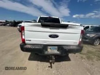 2018 Ford F-250 XL z VIN 1FT7X2B60JEC67165, wystawiony jako IAAI lot #42843681 z przebiegiem 184 448 mil mil oraz . Historia ofert i sprzedaży dostępna na DreamBid. Obrazek 20.