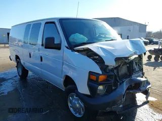 2014 Ford E-Series Commercial z VIN 1FTNS2EL5EDA49757, wystawiony jako IAAI lot #41656458 z przebiegiem 181 335 mil mil oraz . Historia ofert i sprzedaży dostępna na DreamBid. Obrazek 1.