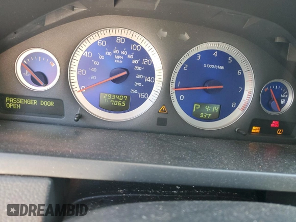 2012 Volvo XC90 R-Design with VIN YV4952CT7C1615490, listed as a Copart auction lot 74793824 with 293,407 mi miles and Salvage Title. Bid and sale history available at carsss.com. Image 9.