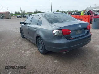 2011 Volkswagen Jetta SE with VIN 3VWDX7AJ4BM373777, listed as a IAAI auction lot 41895466 with 222,542 mi miles and . Bid and sale history available at DreamBid. Image 3.
