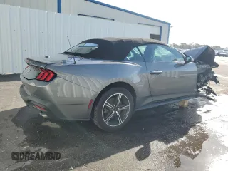 2024 Ford Mustang EcoBoost z VIN 1FAGP8UH2R5134264, wystawiony jako Copart lot #60732625 z przebiegiem 20 997 mil mil oraz Szkoda całkowita • Salvage title. Historia ofert i sprzedaży dostępna na DreamBid. Obrazek 3.