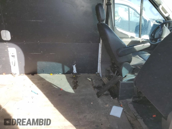 2020 Ford Transit with VIN 1FTRS4X80LKB20152, listed as a Copart auction lot 75804474 with Not Provided miles and Salvage Title. Bid and sale history available at DreamBid. Image 11.