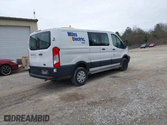 2019 Ford Transit с VIN 1FTYR1ZM8KKB50045, выставлен на аукционе IAAI как лот 41467897 с пробегом 106 525 миль миль и . История ставок и продаж доступна на DreamBid. Изображение 4.