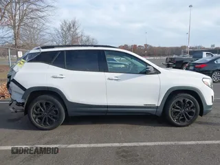 2019 GMC Terrain SLT with VIN 3GKALVEX2KL215372, listed as a IAAI auction lot 40872800 with 54,244 mi miles. Bid and sale history available at carsss.com. Image 14.