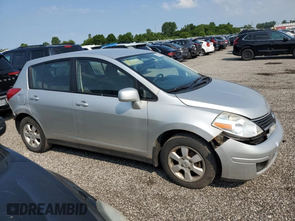 2009 Nissan Versa S with VIN 3N1BC13E69L478164, listed as a Copart auction lot 62838835 with 182,261 mi miles and Clean title. Bid and sale history available at DreamBid. Image 4.