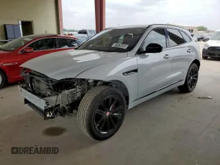 2017 Jaguar F-Pace S z VIN SADCM2BV0HA897756, wystawiony jako Copart lot #57075695 z przebiegiem 83 964 mil mil oraz Czysty tytuł • Clean title. Historia ofert i sprzedaży dostępna na DreamBid. Obrazek 1.