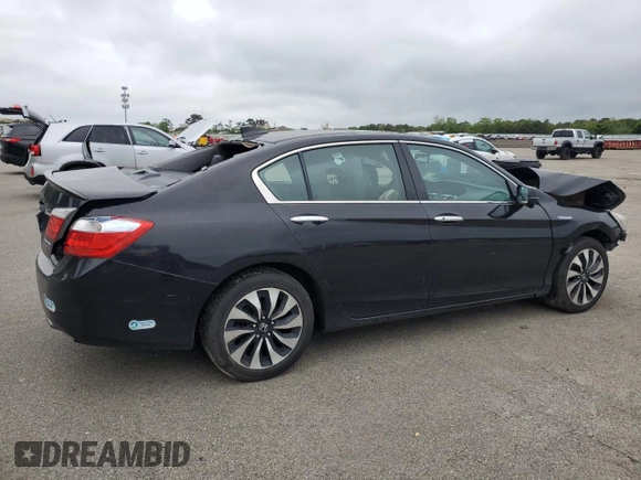 2015 Honda Accord Touring with VIN 1HGCR6F73FA013212, listed as a Copart auction lot 58341045 with 183,225 mi miles and Salvage title. Bid and sale history available at DreamBid. Image 3.