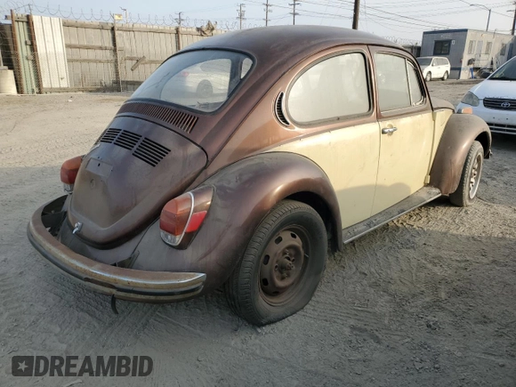 1972 Volkswagen Beetle with VIN 1122600406, listed as a Copart auction lot 87425164 with 104,925 mi miles and Clean Title. Bid and sale history available at DreamBid. Image 3.