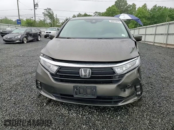 2022 Honda Odyssey EX z VIN 5FNRL6H57NB033507, wystawiony jako Copart lot #60975875 z przebiegiem 82 836 mil mil oraz Szkoda całkowita • Salvage title. Historia ofert i sprzedaży dostępna na DreamBid. Obrazek 14.
