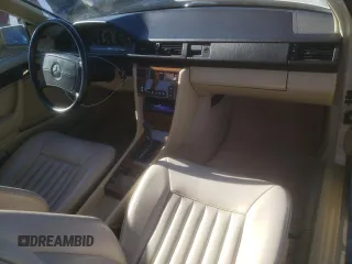 1988 Mercedes-Benz 300 with VIN WDBEA50D9JA698251, listed as a Copart auction lot 46977055 with 107,949 mi miles and Salvage Title. Bid and sale history available at DreamBid. Image 8.