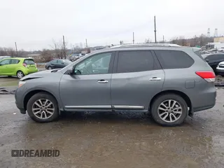 2015 Nissan Pathfinder SL z VIN 5N1AR2MM1FC720641, wystawiony jako IAAI lot #41508533 z przebiegiem 109 661 mil mil oraz . Historia ofert i sprzedaży dostępna na DreamBid. Obrazek 14.