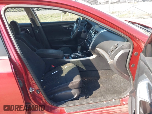 2014 Nissan Altima 2.5 with VIN 1N4AL3AP9EC272020, listed as a IAAI auction lot 41845156 with 217,927 mi miles. Bid and sale history available at carsss.com. Image 5.