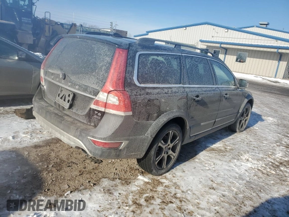 2014 Volvo XC70 T6 with VIN YV4902BZ4E1175705, listed as a Copart auction lot 86425084 with 150,987 mi miles and Clean Title. Bid and sale history available at DreamBid. Image 3.