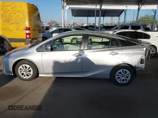 2016 Toyota Prius Two with VIN JTDKBRFU4G3014560, listed as a IAAI auction lot 41968960 with 101,530 mi miles and . Bid and sale history available at DreamBid. Image 15.