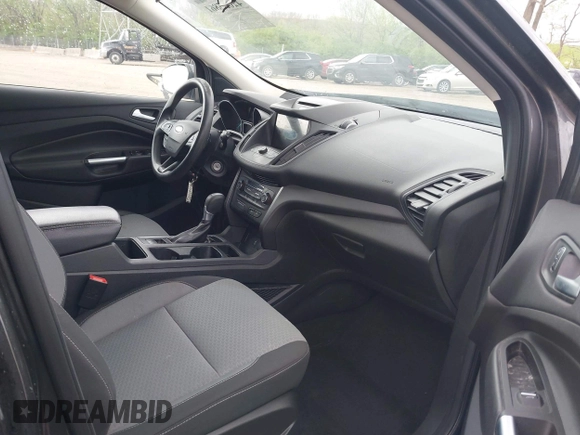 2017 Ford Escape SE with VIN 1FMCU9GD4HUE45193, listed as a IAAI auction lot 42055861 with 154,961 mi miles and . Bid and sale history available at DreamBid. Image 5.
