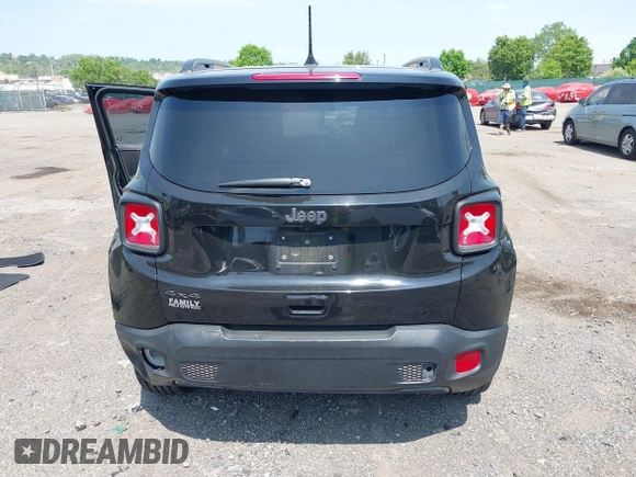 2021 Jeep Renegade Latitude with VIN ZACNJDBB5MPN33810, listed as a IAAI auction lot 42167988 with Not provided miles and . Bid and sale history available at DreamBid. Image 17.