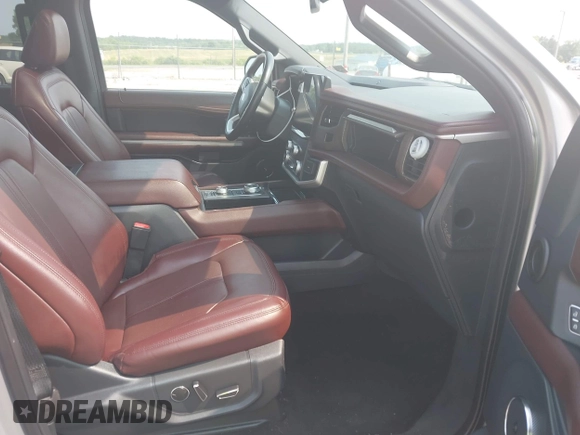 2022 Ford Expedition Max Limited с VIN 1FMJK2AT8NEA19632, выставлен на аукционе IAAI как лот 42392872 с пробегом 72 977 миль миль и . История ставок и продаж доступна на DreamBid. Изображение 5.