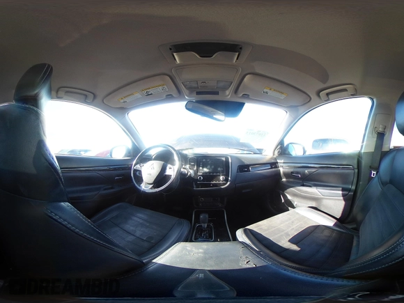 2020 Mitsubishi Outlander SE with VIN JA4AD3A32LZ023826, listed as a IAAI auction lot 42073015 with Not provided miles and . Bid and sale history available at DreamBid. Image 18.