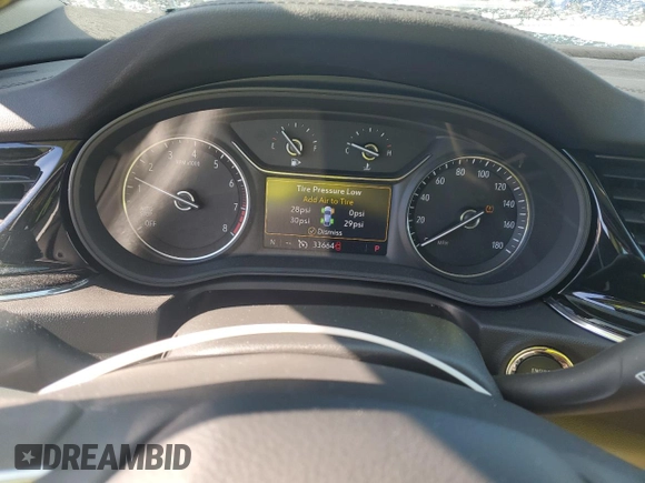 2019 Buick Regal Essence with VIN W04GP6SX2K1077564, listed as a Copart auction lot 45887915 with 33,664 mi miles and Salvage title. Bid and sale history available at DreamBid. Image 9.
