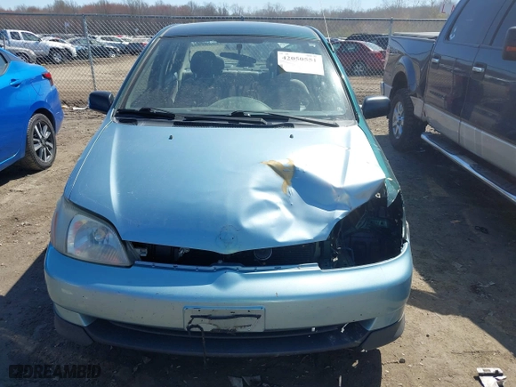 2001 Toyota ECHO with VIN JTDBT123910169397, listed as a IAAI auction lot 42050551 with 20,485 mi miles. Bid and sale history available at carsss.com. Image 12.