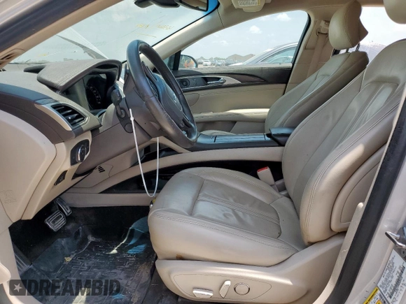 2019 Lincoln MKZ Reserve I with VIN 3LN6L5D98KR609438, listed as a Copart auction lot 56920325 with 90,921 mi miles and Salvage title. Bid and sale history available at DreamBid. Image 7.