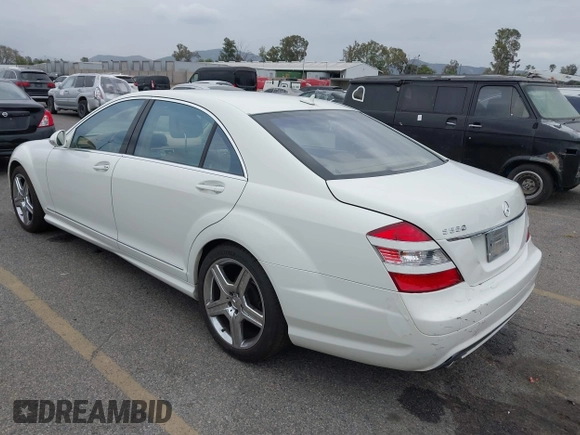 2009 Mercedes-Benz S-Class 5.5L V8 with VIN WDDNG71X89A245647, listed as a IAAI auction lot 41991864 with 81,766 mi miles. Bid and sale history available at carsss.com. Image 3.