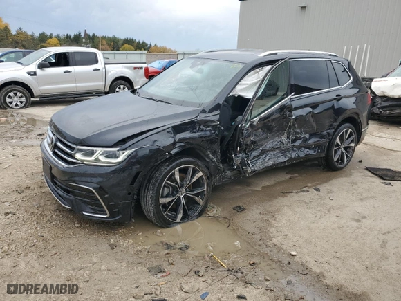 2022 Volkswagen Tiguan SEL R-Line with VIN 3VV4B7AX7NM057298, listed as a Copart auction lot 76698324 with 44,913 mi miles and Salvage Title. Bid and sale history available at carsss.com. Image 1.