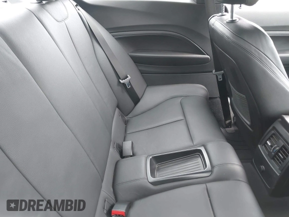 2018 BMW 2 Series M240i with VIN WBA2J5C55JVB27907, listed as a IAAI auction lot 42706522 with 39,097 mi miles and . Bid and sale history available at DreamBid. Image 8.