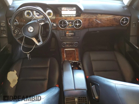 2013 Mercedes-Benz GLK 350 with VIN WDCGG5HB1DF942049, listed as a Copart auction lot 49724165 with 199,438 mi miles and Salvage Title. Bid and sale history available at DreamBid. Image 8.