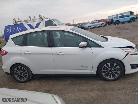 2017 Ford C-Max Energi Titanium with VIN 1FADP5FU5HL109509, listed as a IAAI auction lot 41820926 with 68,244 mi miles. Bid and sale history available at carsss.com. Image 13.