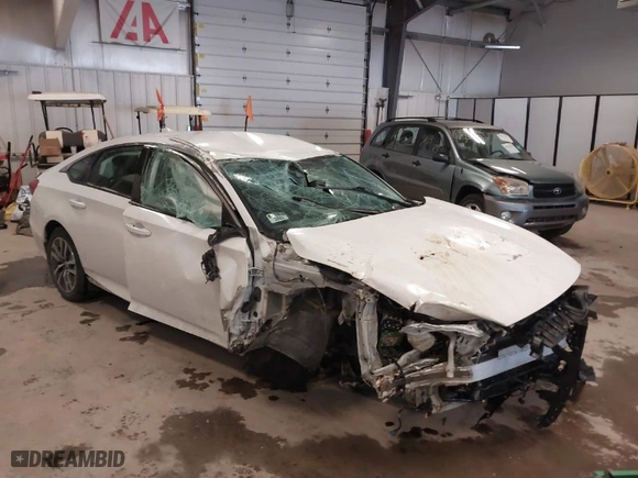 2021 Honda Accord Hybrid with VIN 1HGCV3F17MA022692, listed as a IAAI auction lot 41318681 with 76,467 mi miles. Bid and sale history available at carsss.com. Image 1.
