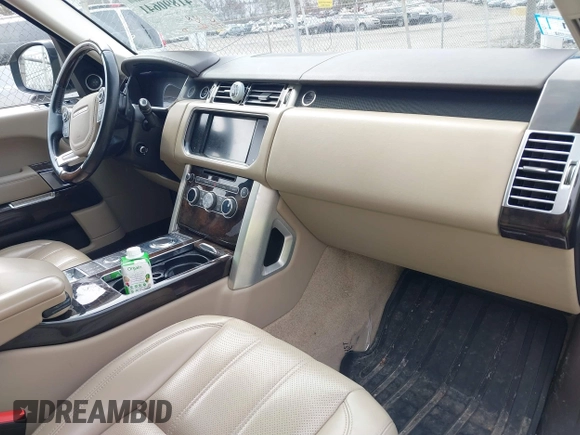 2014 Land Rover Range Rover HSE with VIN SALGS2WFXEA178248, listed as a IAAI auction lot 41890641 with 97,862 mi miles and . Bid and sale history available at DreamBid. Image 5.