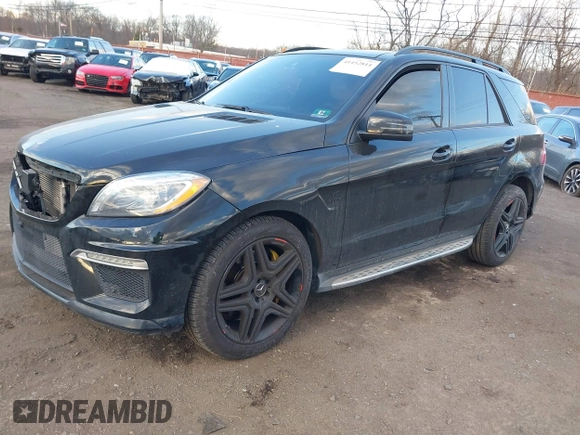 2014 Mercedes-Benz M 63 AMG z VIN 4JGDA7EBXEA306024, wystawiony jako IAAI lot #41452811 z przebiegiem 98 510 mil mil oraz . Historia ofert i sprzedaży dostępna na DreamBid. Obrazek 17.
