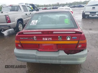 1995 Ford Escort z VIN 1FASP11J5SW107553, wystawiony jako IAAI lot #42202877 z przebiegiem 76 751 mil mil oraz . Historia ofert i sprzedaży dostępna na DreamBid. Obrazek 16.