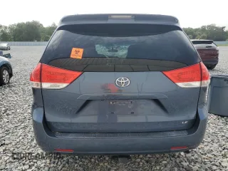 2013 Toyota Sienna LE AAS с VIN 5TDKK3DC3DS359239, выставлен на аукционе Copart как лот 59422285 с пробегом 143 631 миль миль и Списание • Salvage title. История ставок и продаж доступна на DreamBid. Изображение 6.