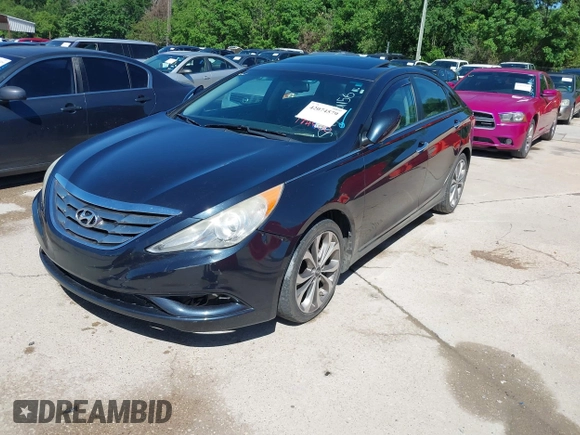 2013 Hyundai Sonata Limited with VIN 5NPEC4AB0DH651156, listed as a IAAI auction lot 42074579 with 174,500 mi miles and . Bid and sale history available at DreamBid. Image 2.