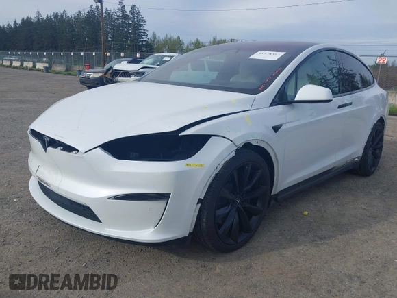 2022 Tesla Model X with VIN 7SAXCBE54NF363113, listed as a IAAI auction lot 41978397 with 27,166 mi miles. Bid and sale history available at carsss.com. Image 20.