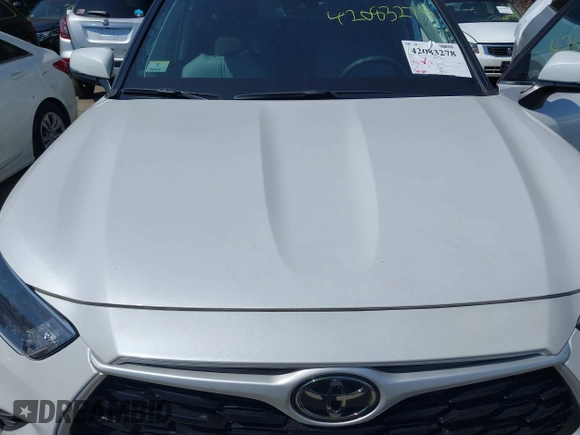 2024 Toyota Highlander LE z VIN 5TDKDRBH6RS544226, wystawiony jako IAAI lot #42083278 z przebiegiem 6 066 mil mil oraz . Historia ofert i sprzedaży dostępna na DreamBid. Obrazek 10.