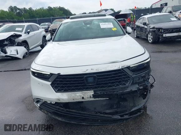 2023 Honda Accord Touring с VIN 1HGCY2F80PA009611, выставлен на аукционе IAAI как лот 42093393 с пробегом 18 520 миль миль и . История ставок и продаж доступна на DreamBid. Изображение 12.