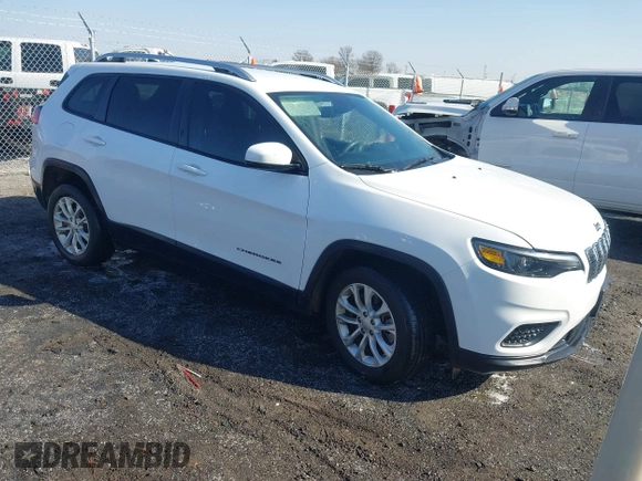 2021 Jeep Cherokee Latitude with VIN 1C4PJLCBXMD207987, listed as a IAAI auction lot 41422014 with 62,222 mi miles. Bid and sale history available at carsss.com. Image 1.