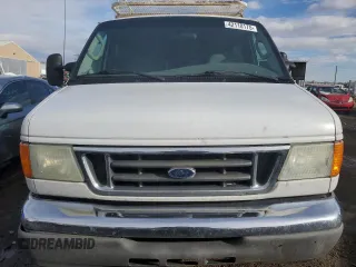 2006 Ford Econoline Passenger XL with VIN 1FBSS31L26DB07828, listed as a Copart auction lot 42110175 with 207,420 mi miles and Clean Title. Bid and sale history available at carsss.com. Image 5.